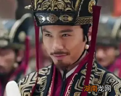 钟会灭蜀这么大的功劳 最后为什么铤而走险造反