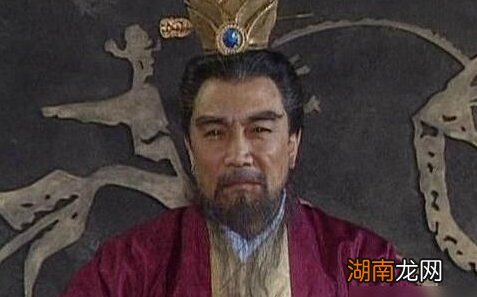 曹操的头疼病到底是怎么来的?和吕布有关吗?