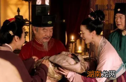 历史上宋仁宗的身世有多离奇?真的发生了“狸猫换太子”吗?