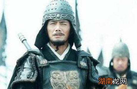 关羽和张辽投降都没事 于禁投降为什么会被谴责