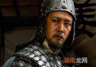 为什么邓艾能靠着两千人就灭亡了蜀国呢?