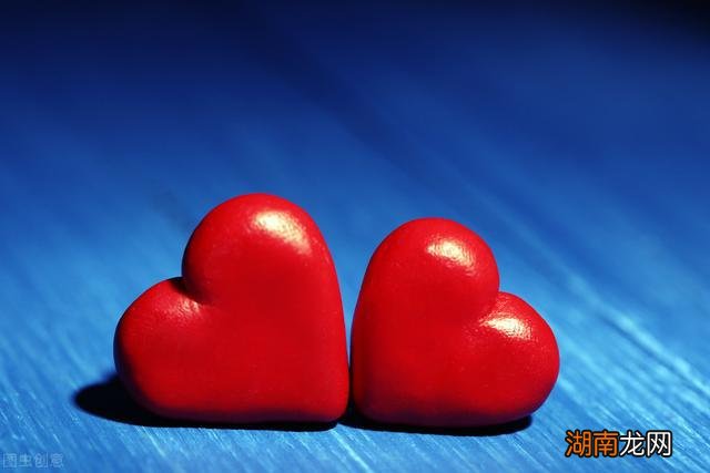 严重双向情感障碍的症状情感专家电话