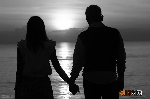 严重双向情感障碍的症状情感专家电话