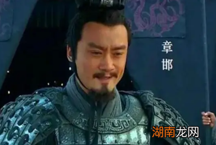 田荣出身齐国宗室，为什么第一个站出来背叛项羽？