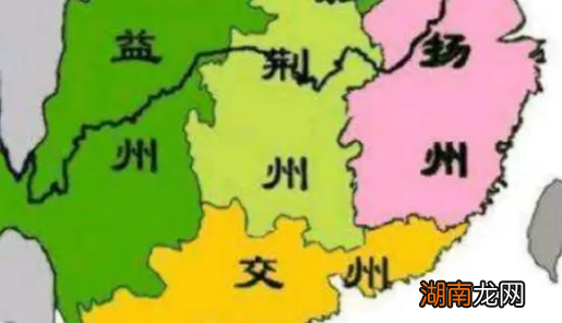 三国鼎立之时，为什么曹操可以占了天下十分之八？