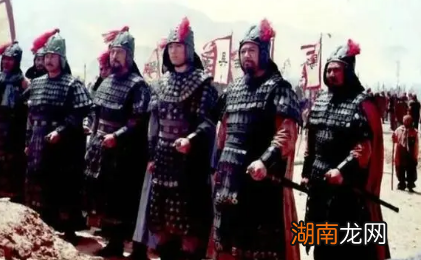 姜维为何发动那么多次北伐？北伐的结果如何？