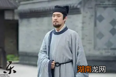 宋朝有哪些会写诗填词，也能斩将杀敌的文臣？