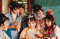 高鹗所续写的《红楼梦》后四十回为何不能让人满意呢？