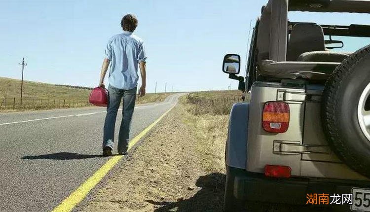 手动挡汽车起步老是熄火是什么原因