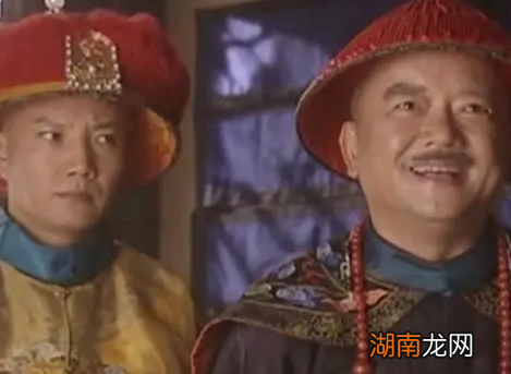 嘉庆上位时还有太上皇掌权 嘉庆和乾隆的关系是什么样的