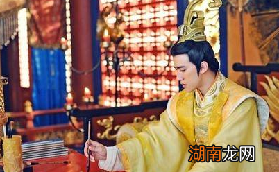 长孙无忌忠心耿耿从未想过谋反,为何李治和武则天联手置他于死地?