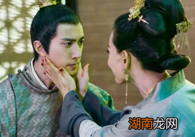 杨玉环为何受宠，和武惠妃有什么关系？