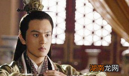 胡亥暴虐无德，为什么李斯选择和他同流合污？