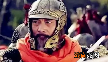 宇文化及为什么不效仿曹操,“挟天子以令诸侯”?