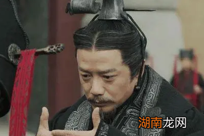 吕不韦罢相流放途中,为何因为嬴政的一封信饮鸠自尽?