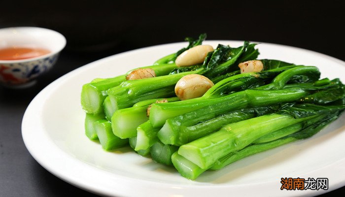 芥兰和菜心的区别 芥兰和菜心是一种菜吗