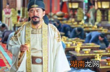 赵匡胤称帝后，他是如何对待柴荣的家人的？