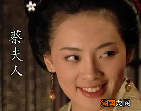 诸葛亮和黄月英相貌甚大 诸葛亮为何要娶一个丑女