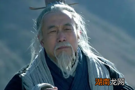 范增为项梁项羽献上五大奇计，都有着不小的隐患