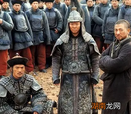 清朝士兵上有兵,勇,丁,卒四字 他们的待遇是什么样的