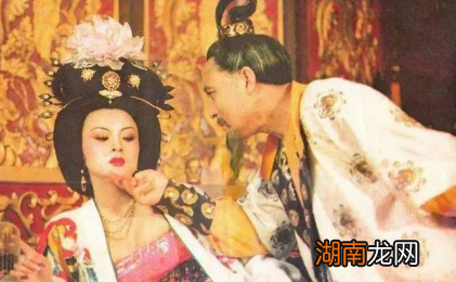 李瑁:用一个忍字应付屈辱,用一个忍字得以善终