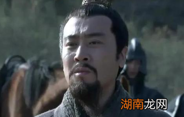 刘备的兵力并不强，为何能从刘璋手下夺走川蜀呢？