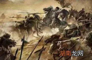 项羽为什么分封十八路诸侯,而不是称帝自立呢?