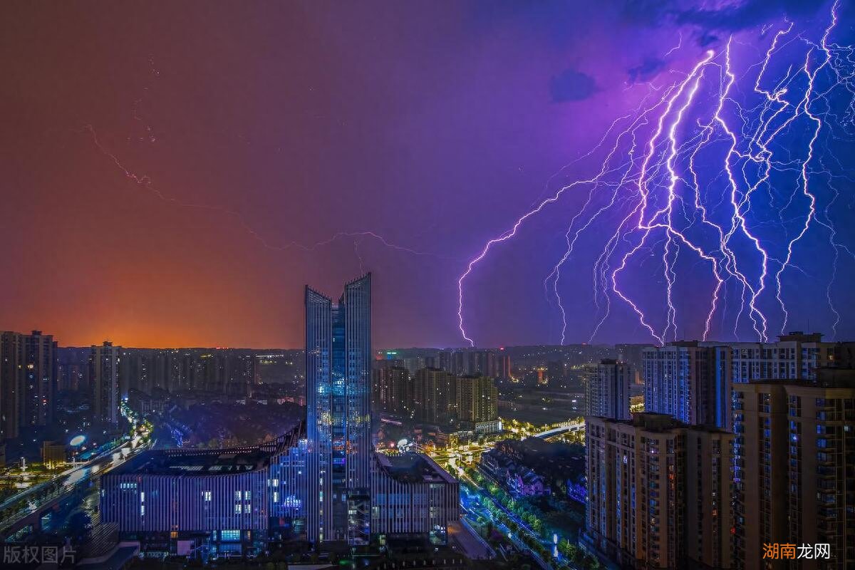 红色预警的极端天气有多厉害 雷电红色预警有多可怕