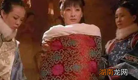 古代妃子多少岁后就不能侍寝 太监为什么在侍寝后问留不留