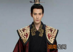 宇文护敢杀皇帝，为何自己却不敢称帝呢？