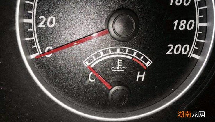 汽车水温低怎么办