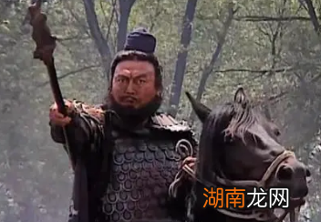 刘备为什么携民渡江？百姓又为什么跟着刘备一起跑呢？