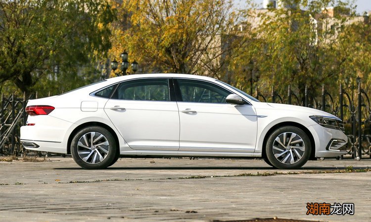 帕萨特新能源值得入手吗