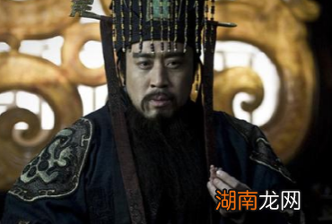 秦朝大军那么厉害，为何仅仅几年就灭亡了？