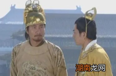 朱元璋建立明朝后,为什么定都南京而不是西安?