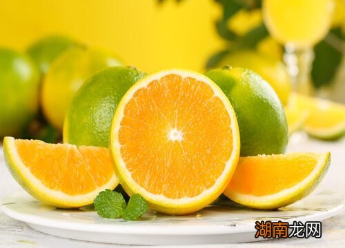 以下哪个是优质冰糖橙的特点