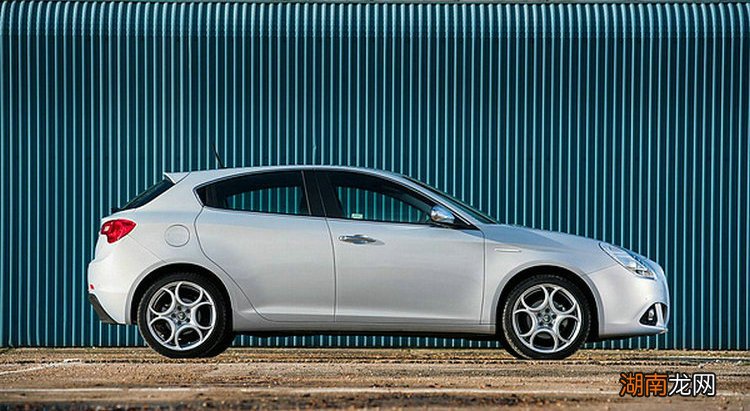 alfa romeo是什么车的牌子