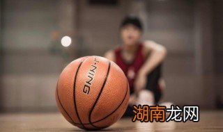 怎么培养小孩篮球兴趣 小孩子没兴趣练篮球怎么开导