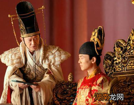 魏忠贤专权时明朝都没有灭亡 崇祯亲政明朝为何灭亡了