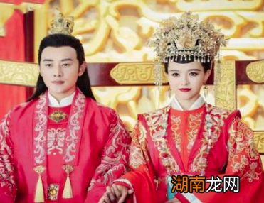 北魏的冯太后把控朝政，为何却很少有人诟病她呢？