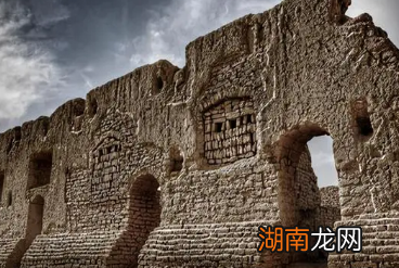 侯君集作为唐朝收复西域的主将，为何两年后被处死？