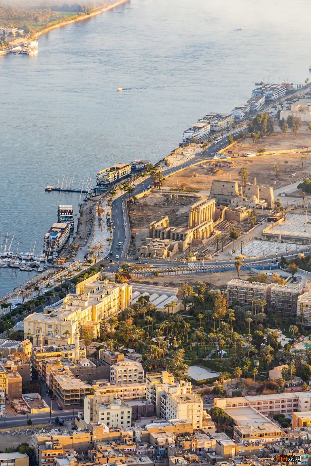 金字塔下,是吹过千年的黄沙…别了,古埃及!