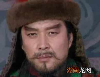 孙坚得到玉玺后,为何没有被袁绍抢走?