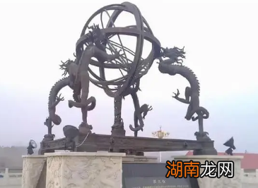 历史上真实的张公瑾是怎样的？与演义小说中有何不同？