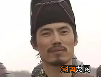 历史上真实的张公瑾是怎样的？与演义小说中有何不同？