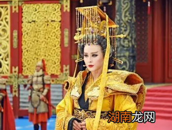 武则天为什么与自己的儿子抢皇位?她是如何从皇后变成女皇的?