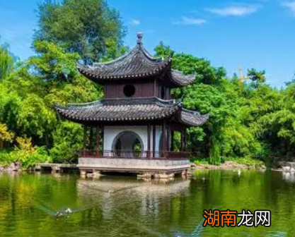 明末时期为何会发生复社活动？与园林之间有何关系