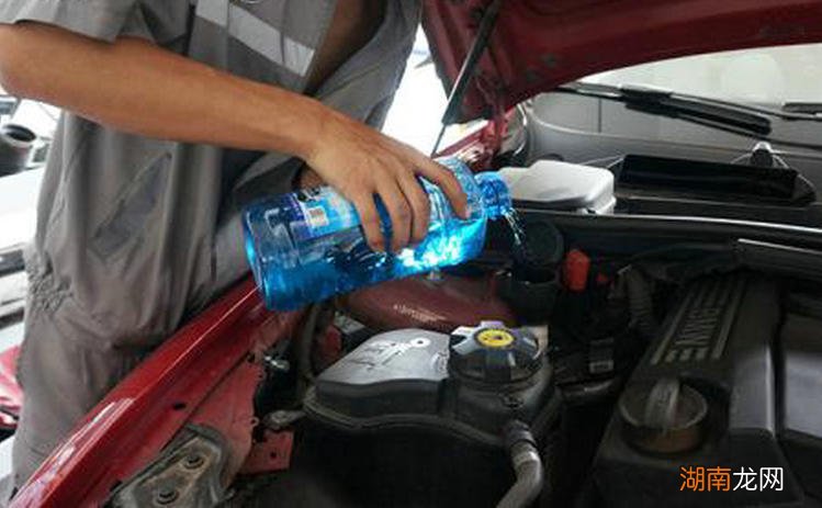 汽车玻璃水一般加多少升