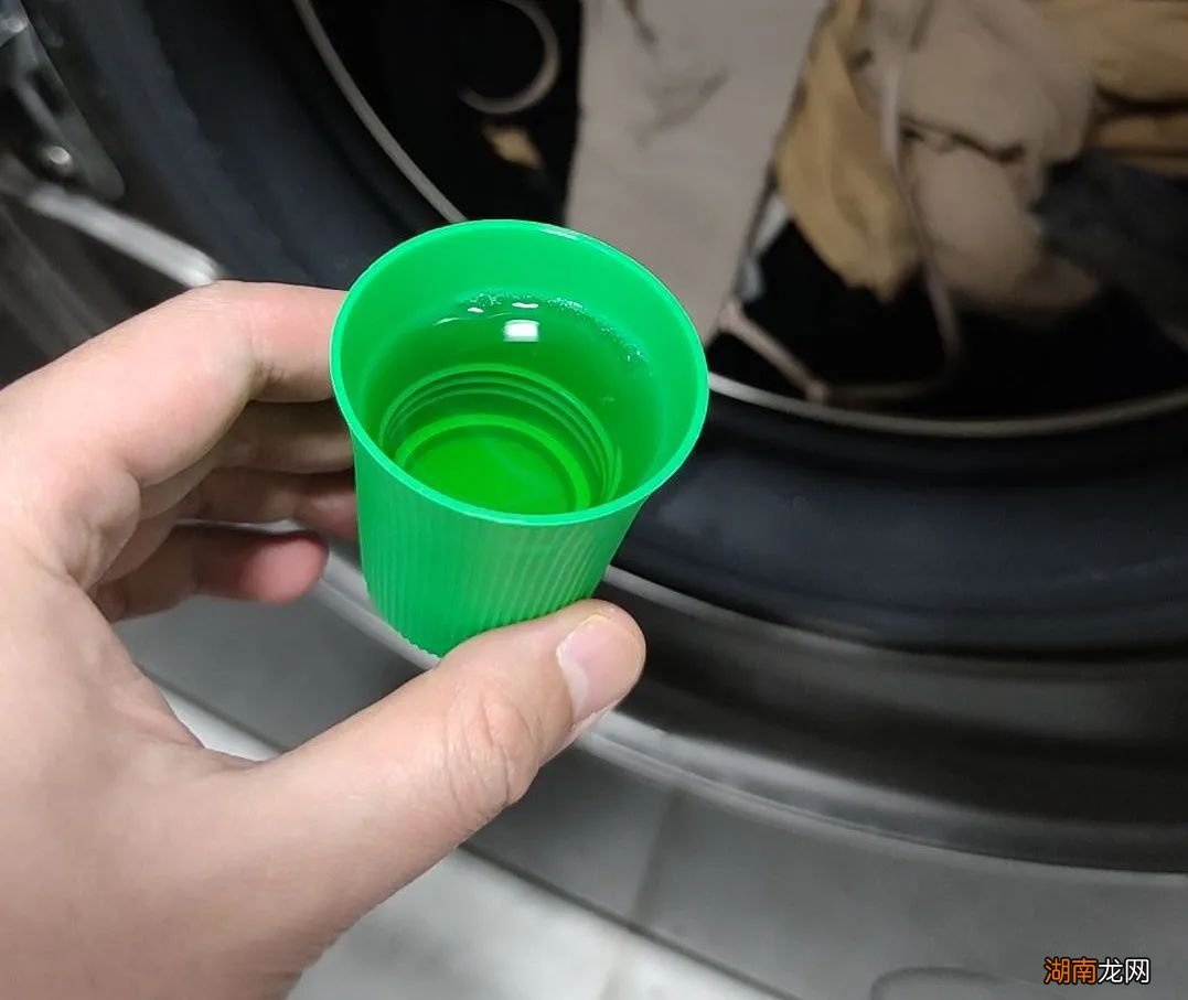 说真的,内裤袜子丢进洗衣机比手洗好!