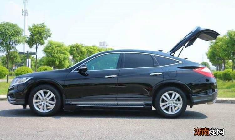 本田crosstour是什么车